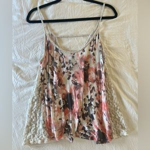 Size M Kimchi Blue Flowy Thin Strap Summertime Top